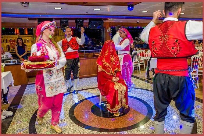Istanbul Bosphorus Cruise with Dinner and Belly-Dancing Show - What You Can Expect on the Cruise