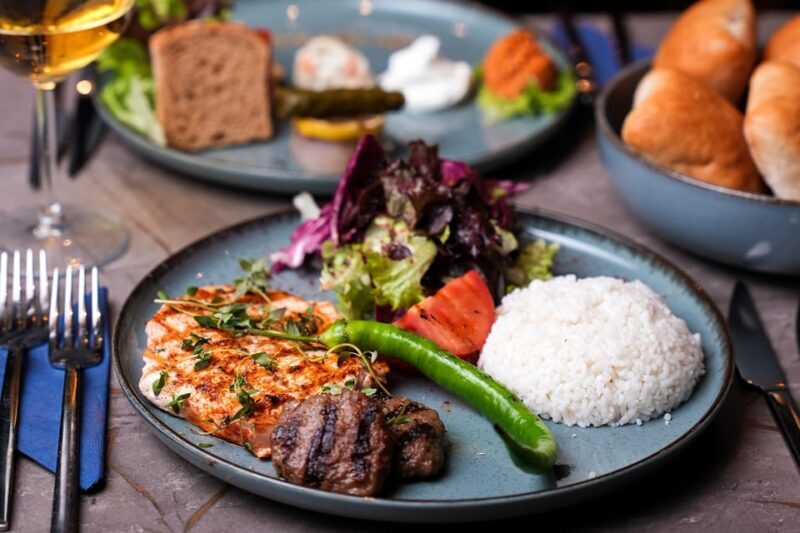 Istanbul: Bosphorus Cruise with Dinner Show - Practical Tips for Making the Most of the Cruise