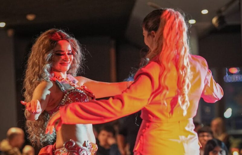 Istanbul: Bosphorus Cruise with Dinner Show - Who Should Consider This Experience?