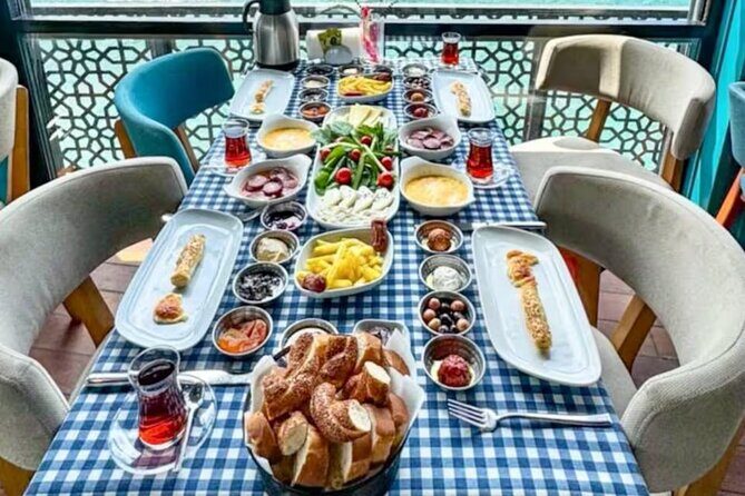Istanbul Bosphorus Cruise with Turkish Breakfast - What to Expect from the Bosphorus Breakfast Cruise
