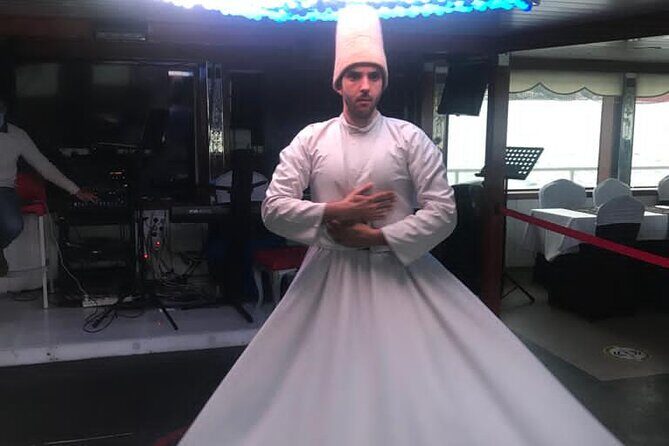 Istanbul Bosphorus Dinner Cruise and Turkish Night Show - The Experience in Detail