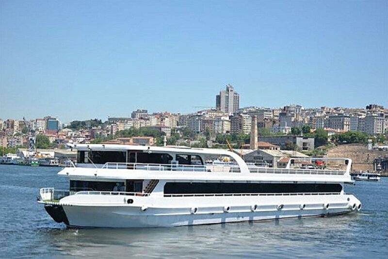 Istanbul Bosphorus Dinner Cruise &Entertainment hotel pickup - What You Can Expect from This Bosphorus Dinner Cruise