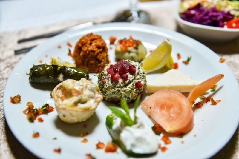 Istanbul: Bosphorus Dinner Cruise w/ Drinks & Entertainment - The Overall Experience