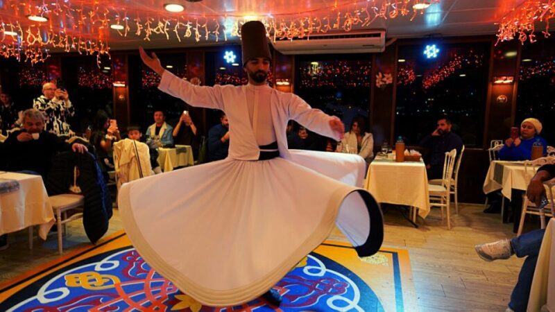 Istanbul: Bosphorus Dinner Cruise with Drinks & Turkish Show - FAQ
