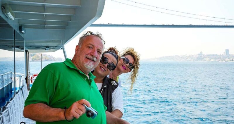 Istanbul: Bosphorus & Golden Horn Cruise Daytime or Sunset - The Walk to the Dock and Overall Logistics
