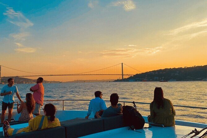 Istanbul Bosphorus Morning Yacht Tour with Snacks - Key Points