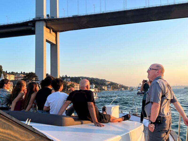 Istanbul: Bosphorus Sunset Cruise on a Luxury Yacht - Who Would Love This Tour?
