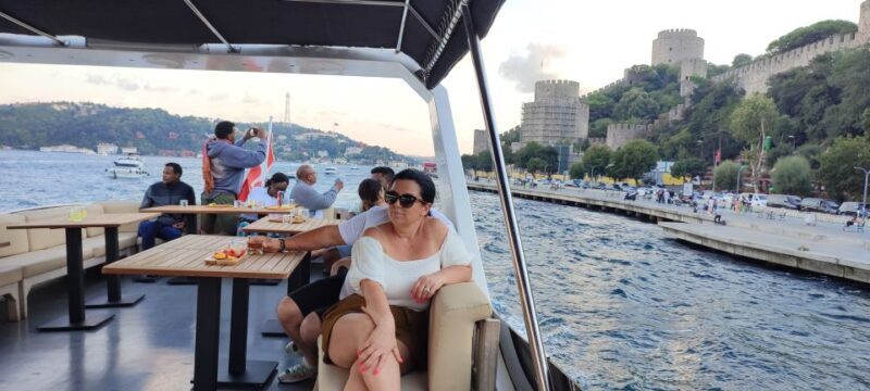 Istanbul: Bosphorus Sunset Cruise on Yacht with Live Guide - Final Thoughts: Who Is This Tour For?