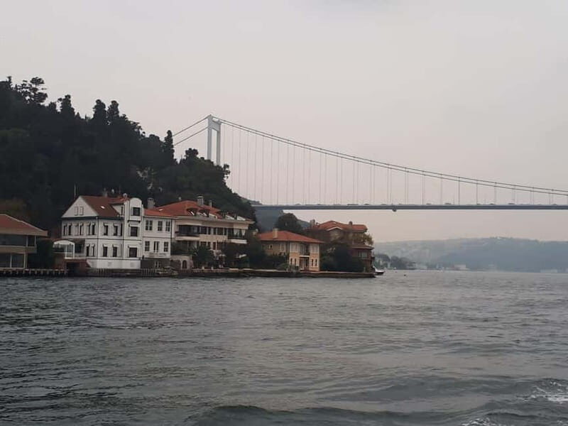 Istanbul: Bosphorus Tour With Whirling Dervish Show - Key Points