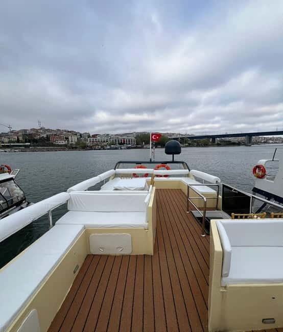 Istanbul: Bosphorus Yacht Cruise with Golden Horn View - Key Points