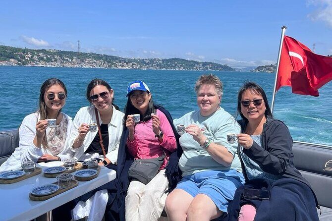Istanbul Bosphorus Yacht Experience – Asian Side Visit in Kanlica - What the Reviews Really Tell Us