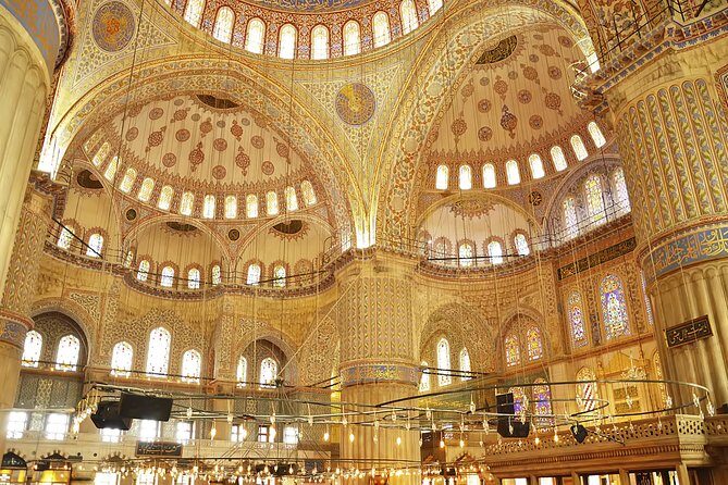 Istanbul Byzantine and Ottoman Tour: Hagia Sophia, Topkapi Palace, Blue Mosque and Grand Bazaar - An In-Depth Look at the Tour Itinerary