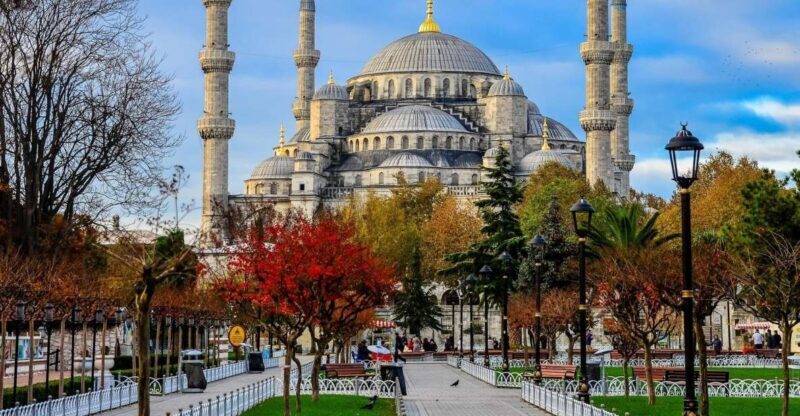 Istanbul: City Highlights Tour w/Hagia Sophia & Blue Mosque - What to Expect from the Experience
