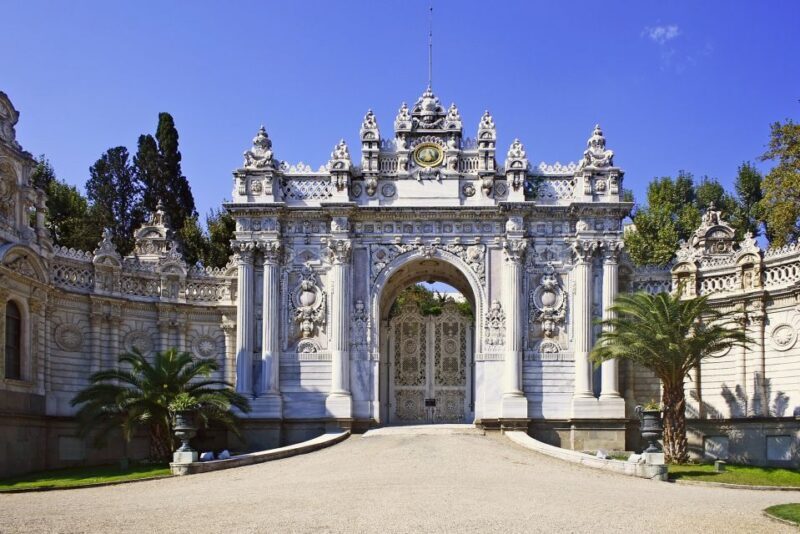 Istanbul: Dolmabahce Palace and Grand Bazaar Tour - The Sum Up