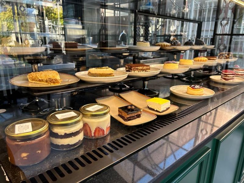 Istanbul: Dolmabahce Palace and Harem Fast-Track & Audio - Selamlik Section: Where the Palace Speaks Formally