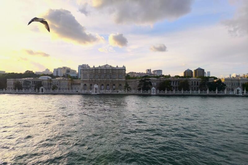 Istanbul: Dolmabahce Palace and Harem Skip-the-Line Ticket - A Deep Dive into the Dolmabahçe Experience