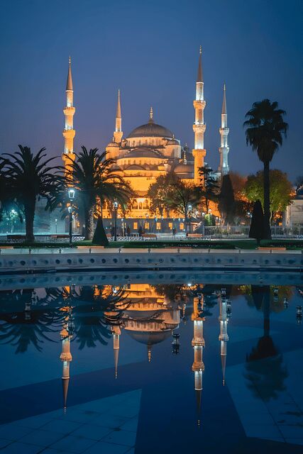 Istanbul: Exclusive Istanbul Night Tour with Private VIP Car - Why This Night Tour Stands Out