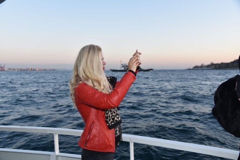 Istanbul: Explore Bosphorous on a Sunset Boat Cruise - FAQ
