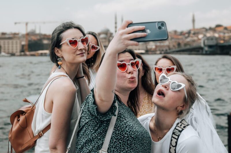 Istanbul: Galata Tower, Bosphorus & Hidden Gems Photo Shoot - Key Points