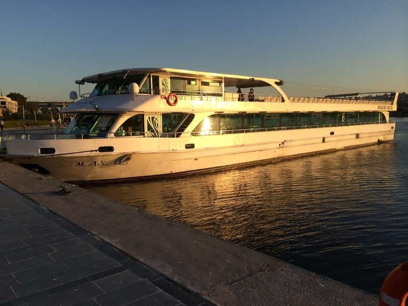 Istanbul: Golden Horn & Bosphorus Dinner and Show - Practical Details: What to Know Before You Go