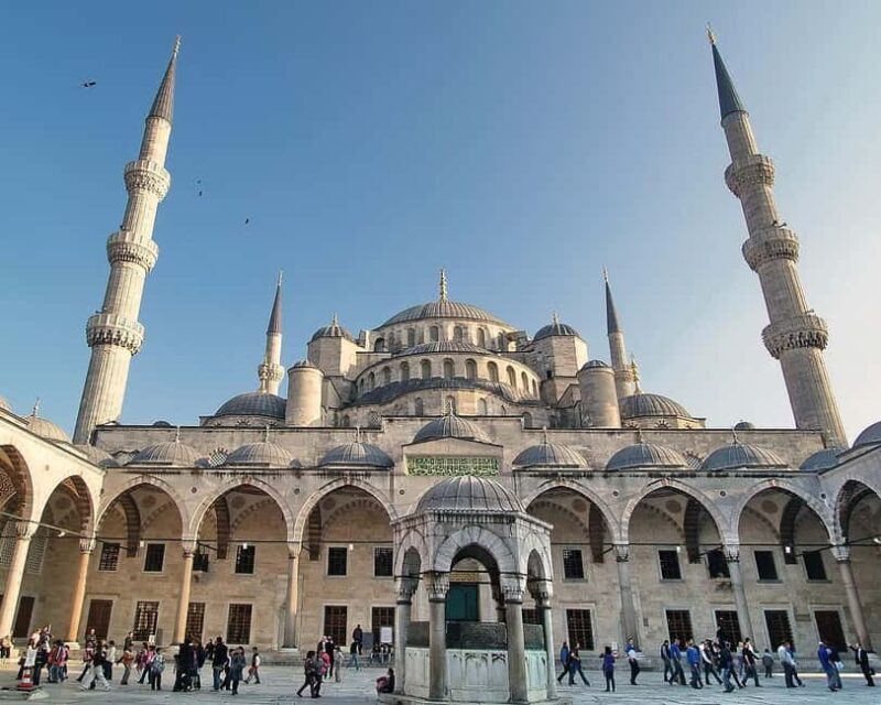 Istanbul: Hagia Sophia, Blue Mosque Guided Tour, & Tickets - What to Expect: Logistics and Practicalities