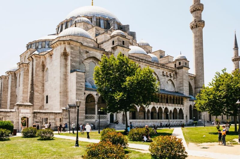 Istanbul: Hagia Sophia, Blue Mosque, Suleymaniye Mosque Tour - Key Points