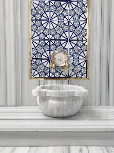 Istanbul: Historic Sifa Turkish Bath in Sultanahmet Square - Who Is This Experience Best For?