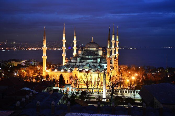 Istanbul Layover Tour: Private & Personalized with Transfers - Food, Sightseeing, and Authenticity