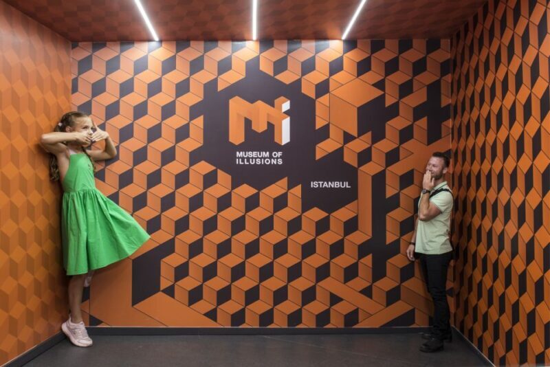 Istanbul: Museum of Illusions Ticket - Practical Tips for Visiting