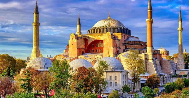 Istanbul: Old City Tour and Luxury Sunset Bosphorus Cruise - Key Points