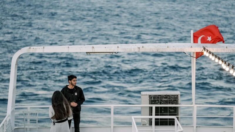 Istanbul Old City Walking Tour: Hagia Sophia & Blue Mosque - Key Points