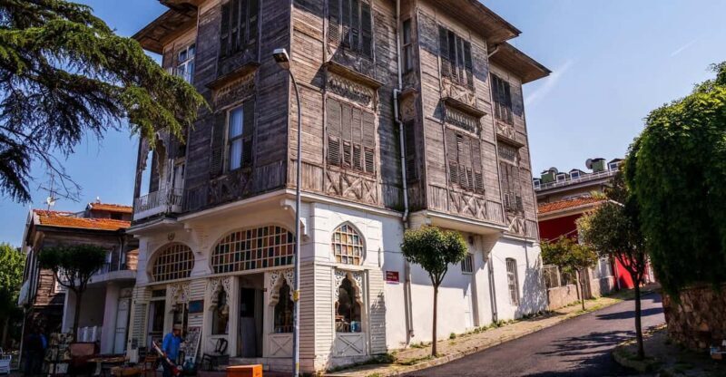 Istanbul Princes island Tour visiting 2 island - FAQ: Your Quick Guide to the Princes Islands Tour