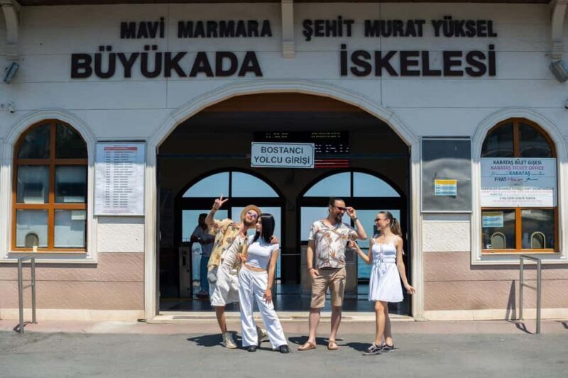 Istanbul: Princes' Islands Cruise with Lunch & Guide - Key Points