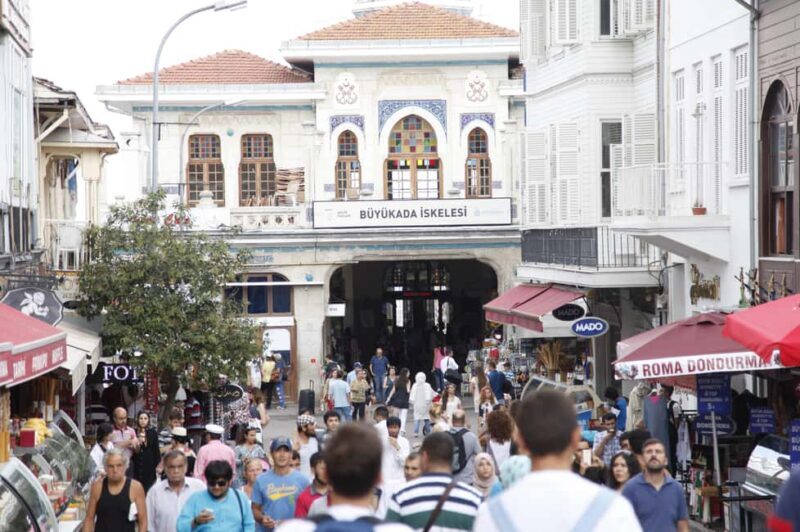 Istanbul Princes Islands Tour by Private Boat Pickup & Lunch - Key Points