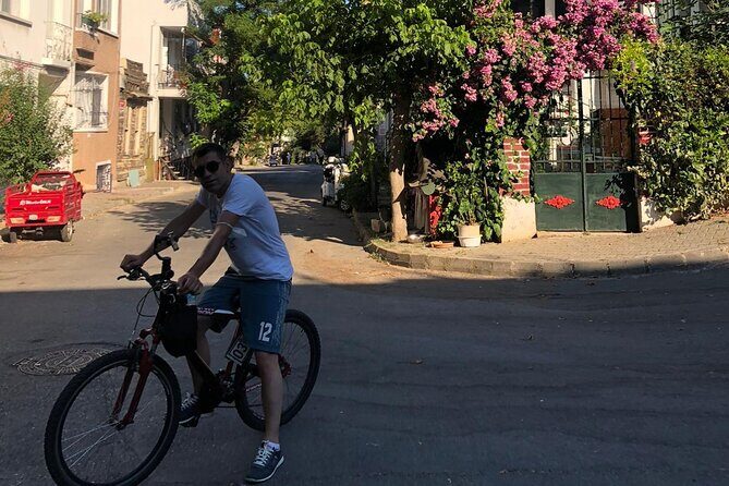 Istanbul: Princes Islands Tour with Heybeliada and Büyükada - The Itinerary in Detail