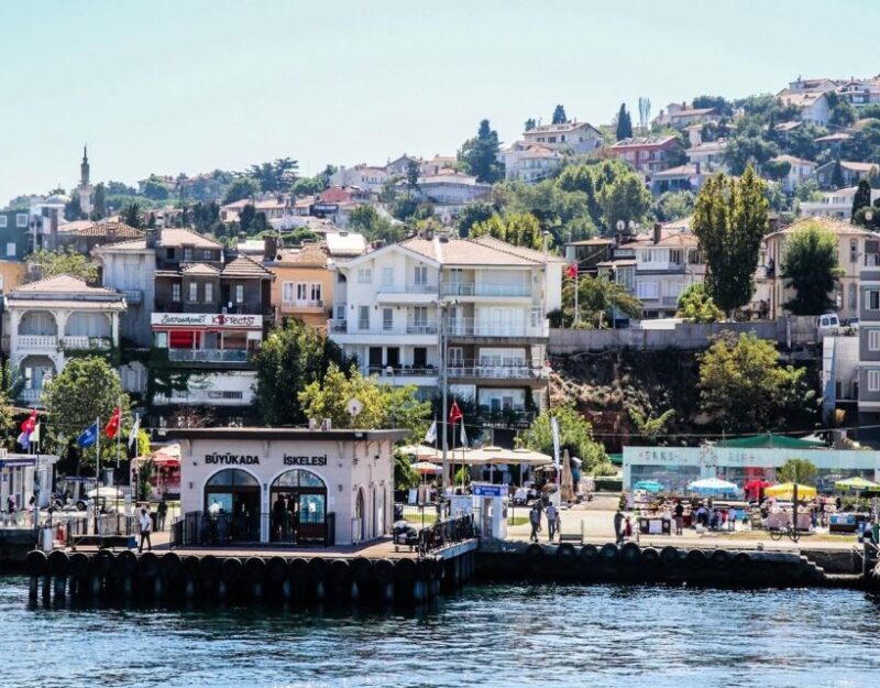 Istanbul: Princes' Islands Tour with Lunch and Transfers - Key Points