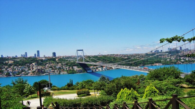 Istanbul: Private Bosphorus Cruise By Luxury Yacht - Value for money