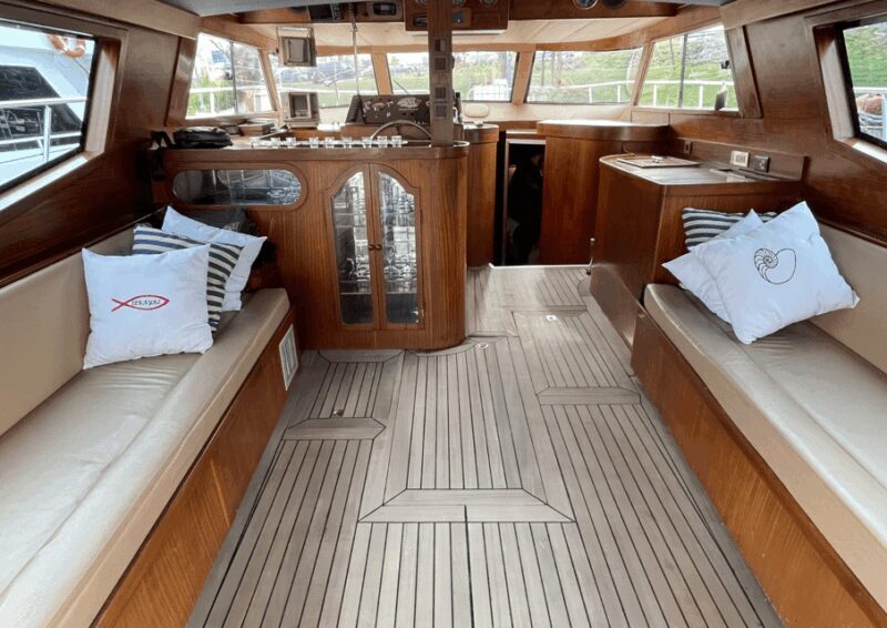 Istanbul: Private Bosphorus Cruise on Luxury Yacht - The Experience: What You Can Expect