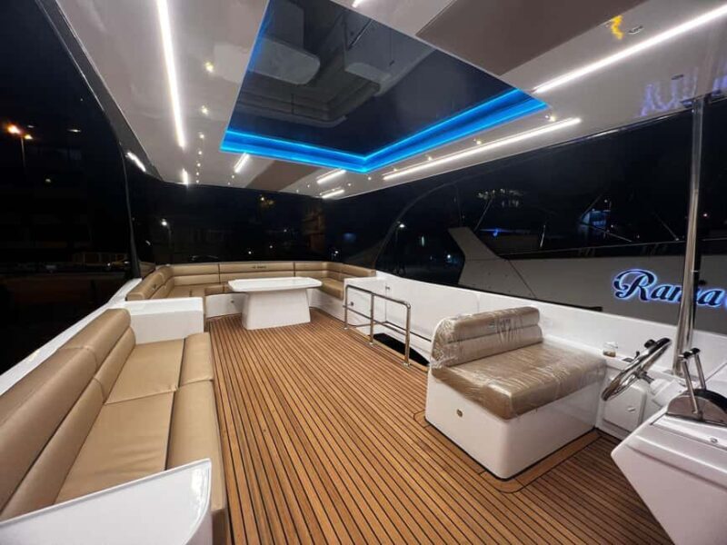 Istanbul: Private Bosphorus Yacht with Tour Guide and Snacks - What to Expect on Your Bosphorus Yacht Tour