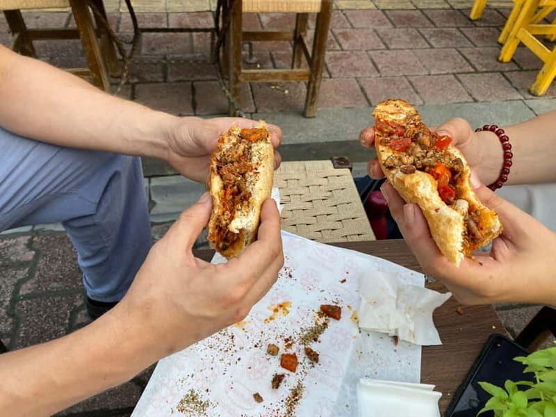 Istanbul: Private Food and City Tour with a Local Host - Key Points