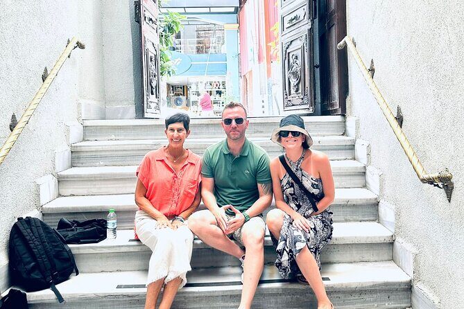 Istanbul Private Guiding Service - Walking and Logistics