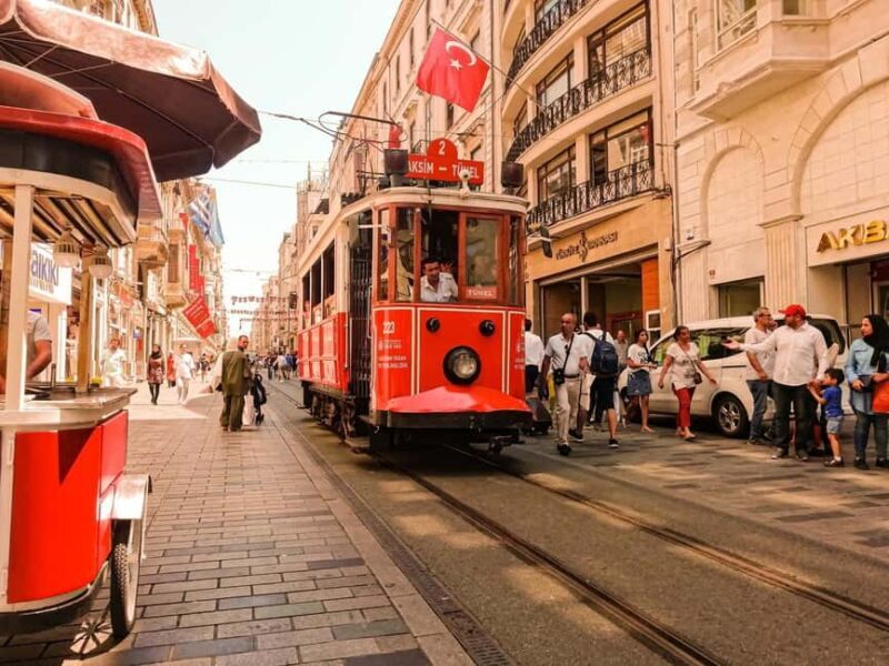 Istanbul: Private Photo Tour with Guide and Transport - Who Should Consider This Tour?