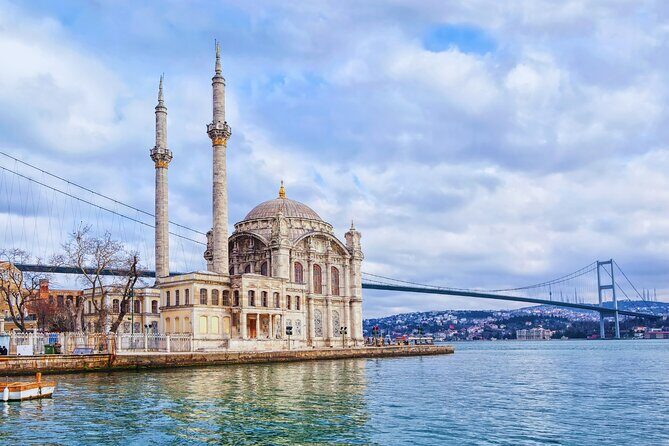 Istanbul Private Yacht Tour - 2 Hours - FAQs