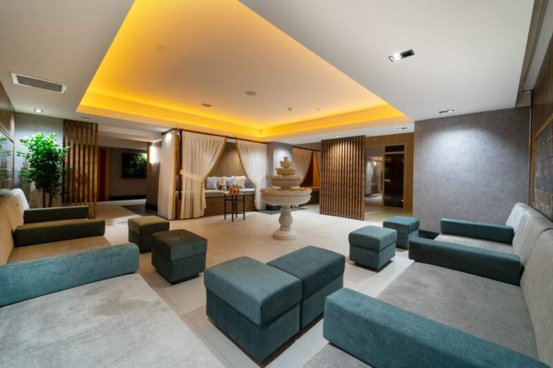 Istanbul: Public, Private or VIP Hammam & Spa in Old City - Key Points