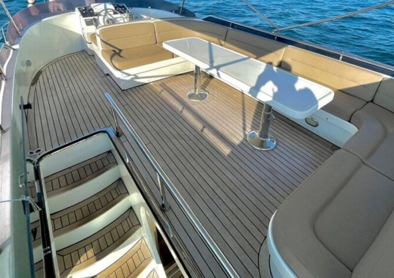 Istanbul: Small-Group Luxury Yacht Sunset Cruise w/ Snacks - A Friendly Look at the Istanbul Small-Group Luxury Yacht Sunset Cruise