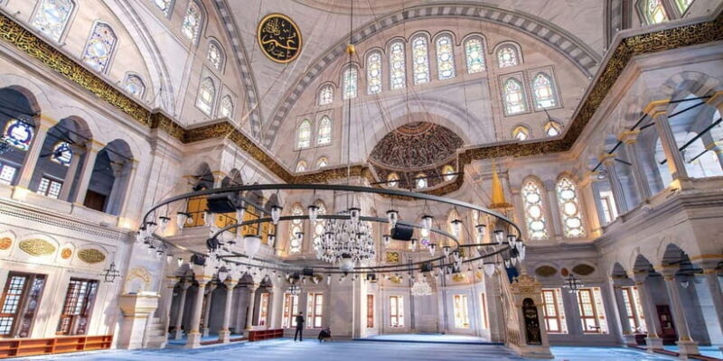 Istanbul: Sultanahmet, Balat, & Bazaars Tour With Cruise - Practical Details & Tips