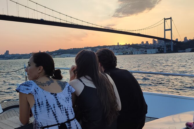Istanbul Sunset Cruise on Luxury Yacht - Guided Group Cruise - The Bottom Line