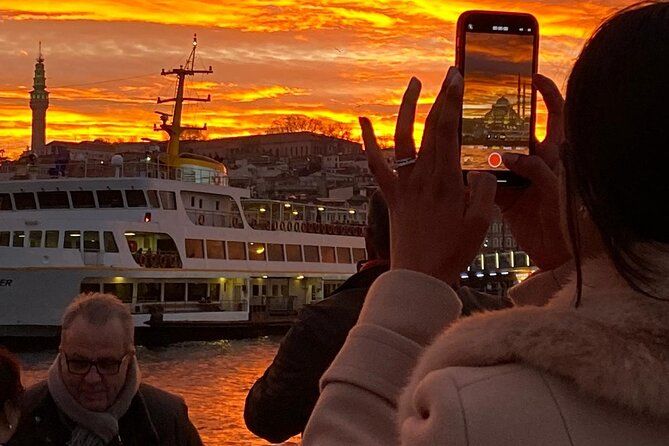 Istanbul Sunset Cruise on the Bosphorus - The real itinerary experience: landmark spotting in a smart sequence