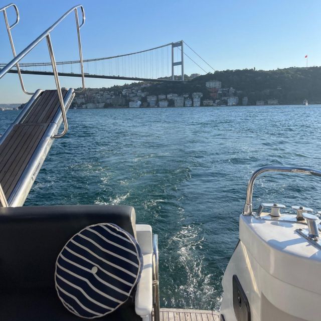Istanbul: Sunset or Day Small-Group Yacht Cruise with Snacks - The Cruise Line: Dolmabahçe Palace, Mosque, and Imperial Waterfront Views