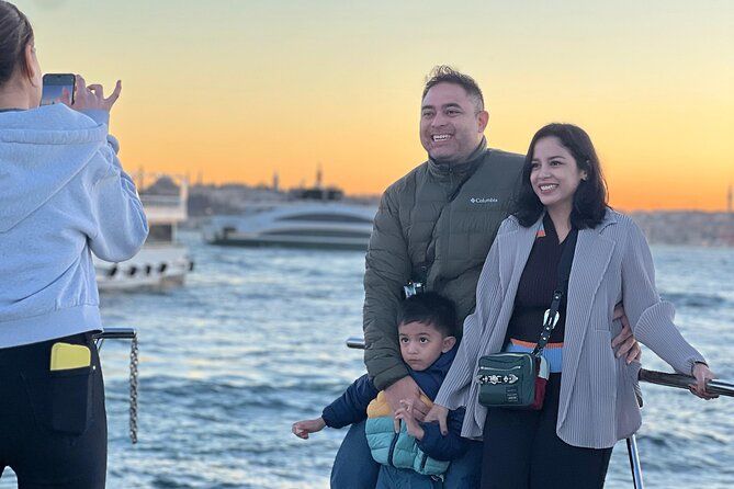 Istanbul Sunset Yacht Cruise on the Bosphorus with Transfers - Guide commentary: the biggest win, with one tech caveat